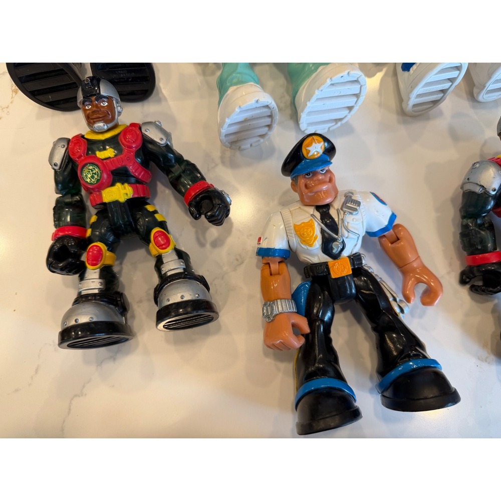 Fisher-Price Rescue Heroes Action Figures Lot of 8 Vintage Multi-Color Figures - Picture 4 of 16